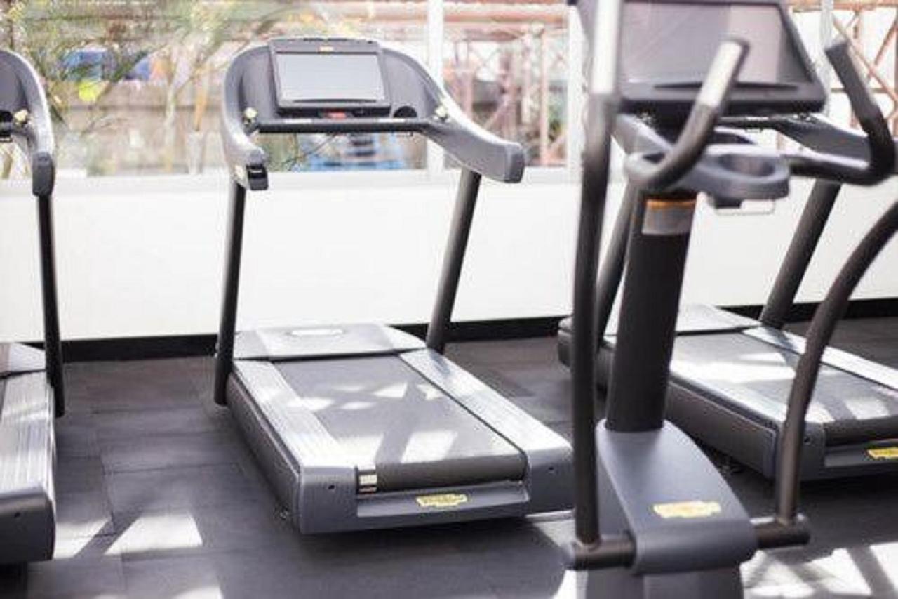 グランド ティカル フューチュラ ホテル グアテマラシティ エクステリア 写真